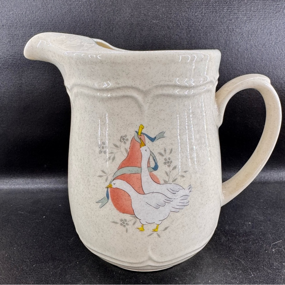 Vintage International Marmalade Pitcher Goose Geese Cottage Grannycore